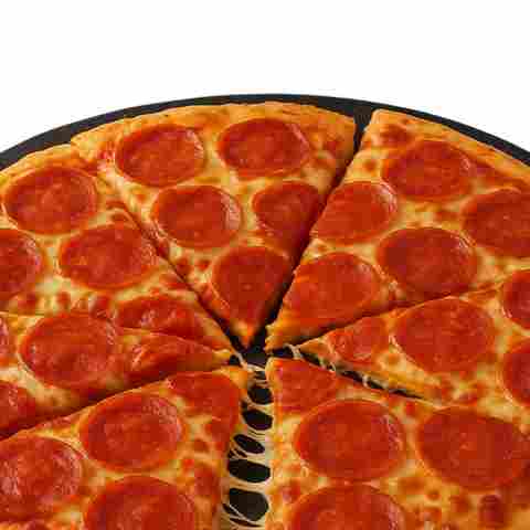 Copycat Domino’s Pepperoni Pizza Recipe